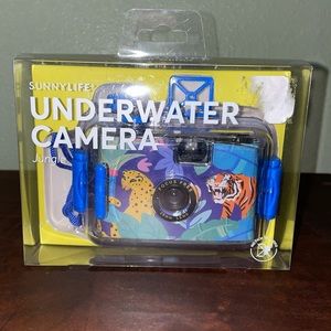 SUNNYLIFE Sydney Australia UNDERWATER CAMERA